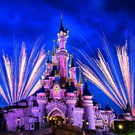 Cour Royal Apartment Near Disneyland Bmyguest Chessy  Esterno foto